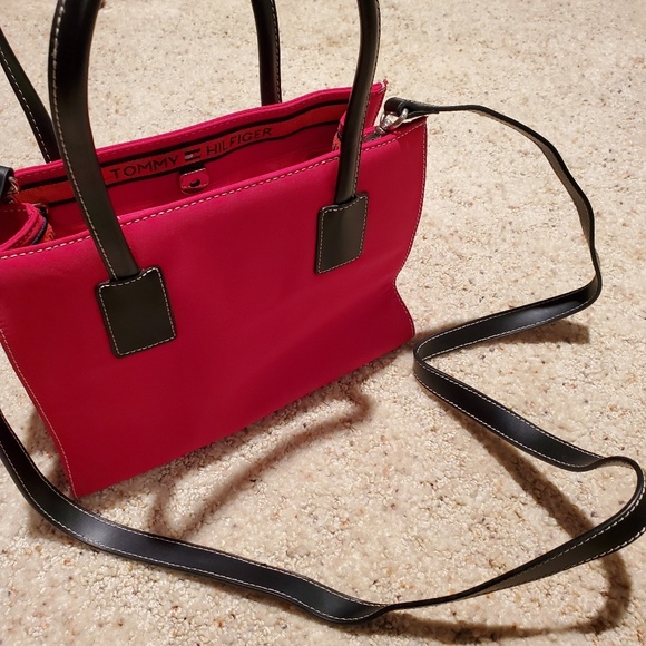 Tommy Hilfiger Purse - Picture 5 of 5